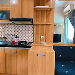 Apartement Green Pramuka Square 2Br Deluxeroom